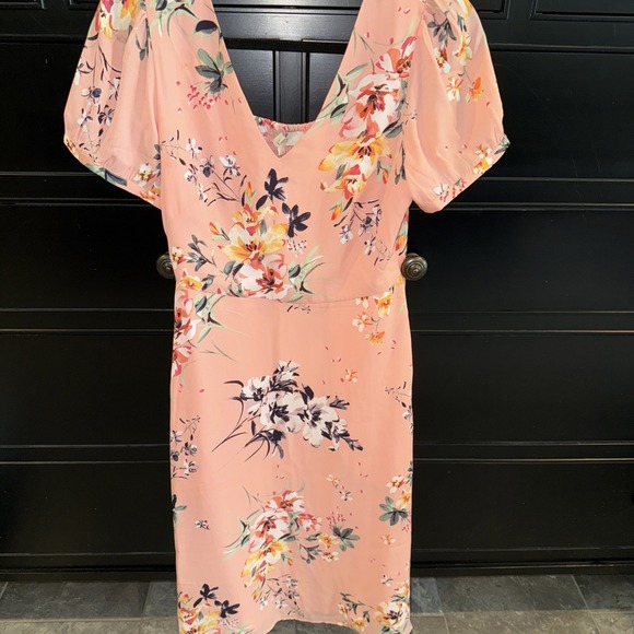 LOFT V Neck Peach Coral‎ Floral Lined Dress Wedding Garden Tea Party 2 Midi - Picture 1 of 11